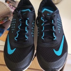 Womens Nike running shoes used 3 weeks